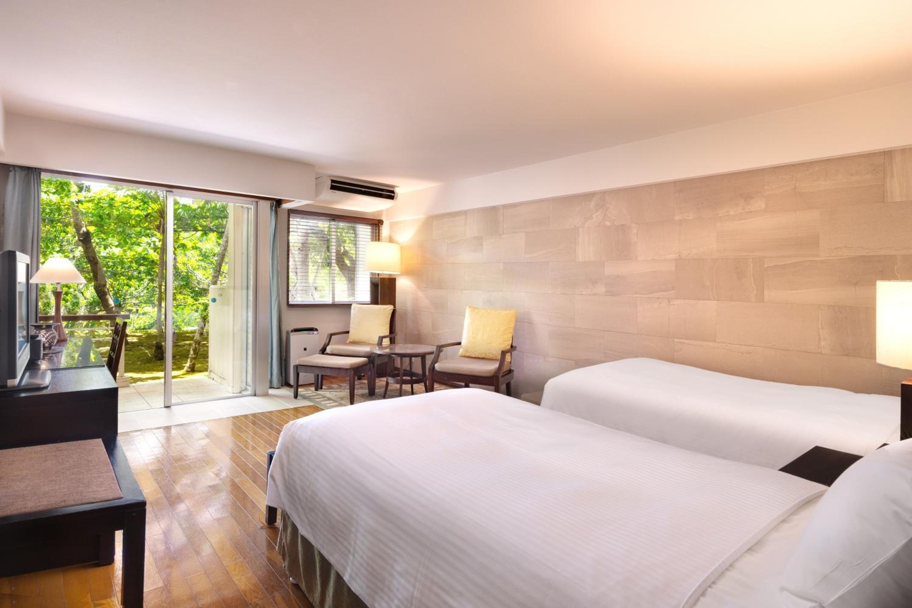 GARDEN, PREMIER, TWIN BEDS