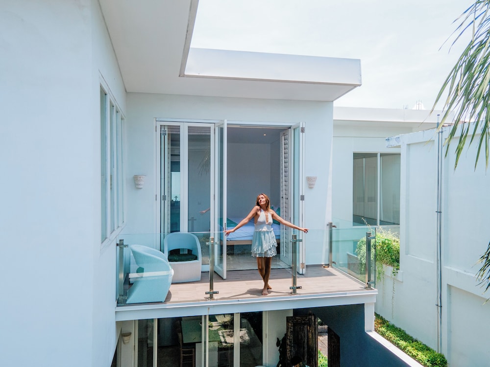 Aq Va Hotel And Villas 4/77