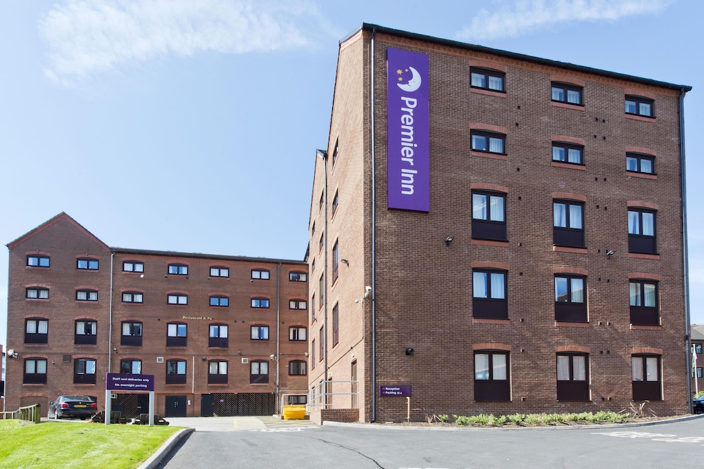 Premier Inn Birmingham City Centre Bridge Street 10/51