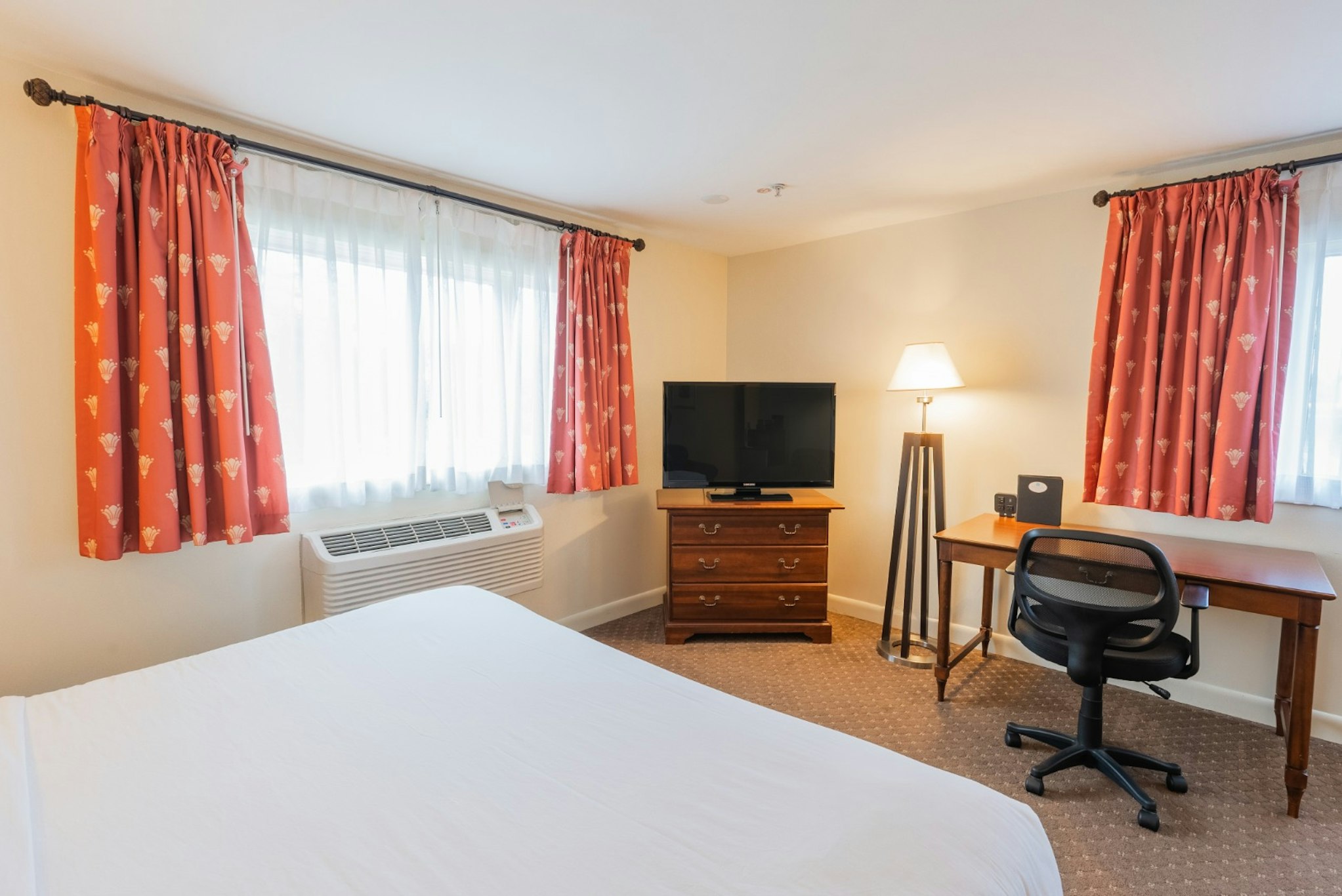 Senator Inn & Spa 14/50
