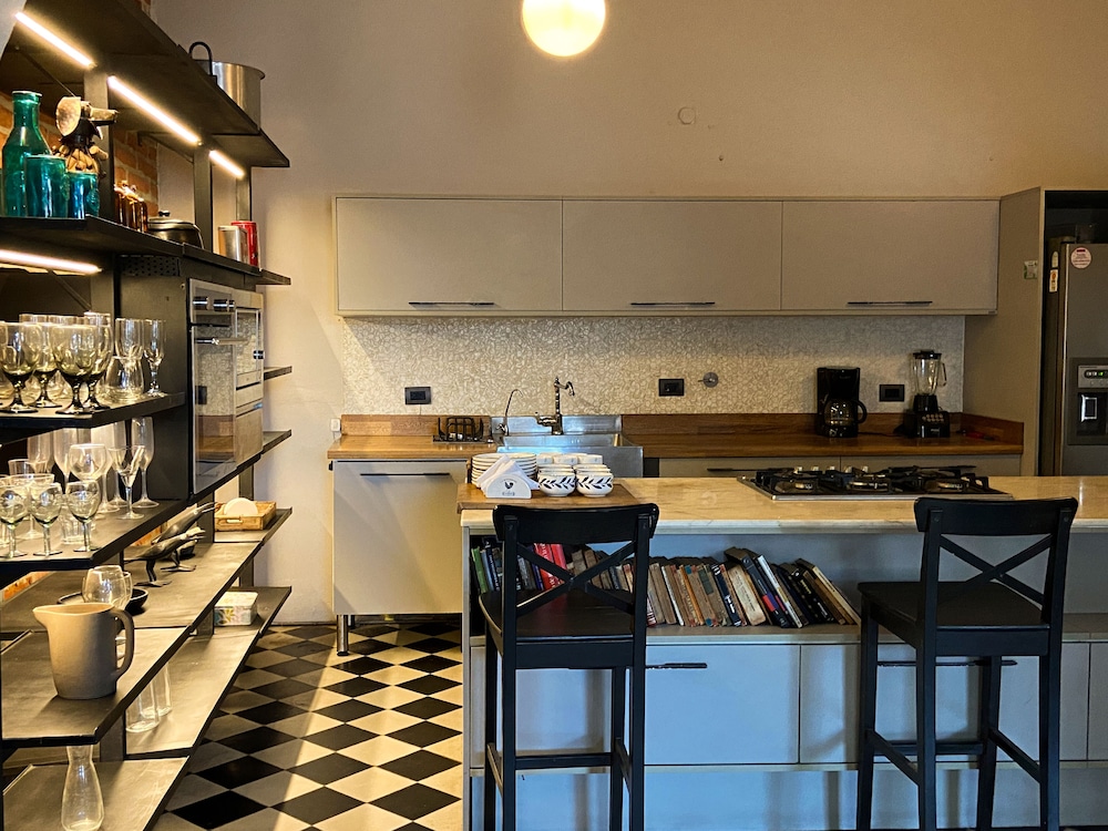 Casa Charlotte Alma Hotels 28/50