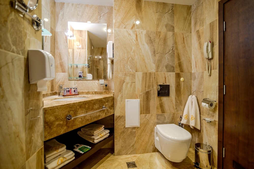 International Hotel Casino Tower Suites 49/50