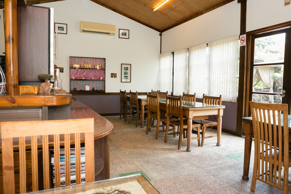 Grand Orchid Villa Resort 25/50
