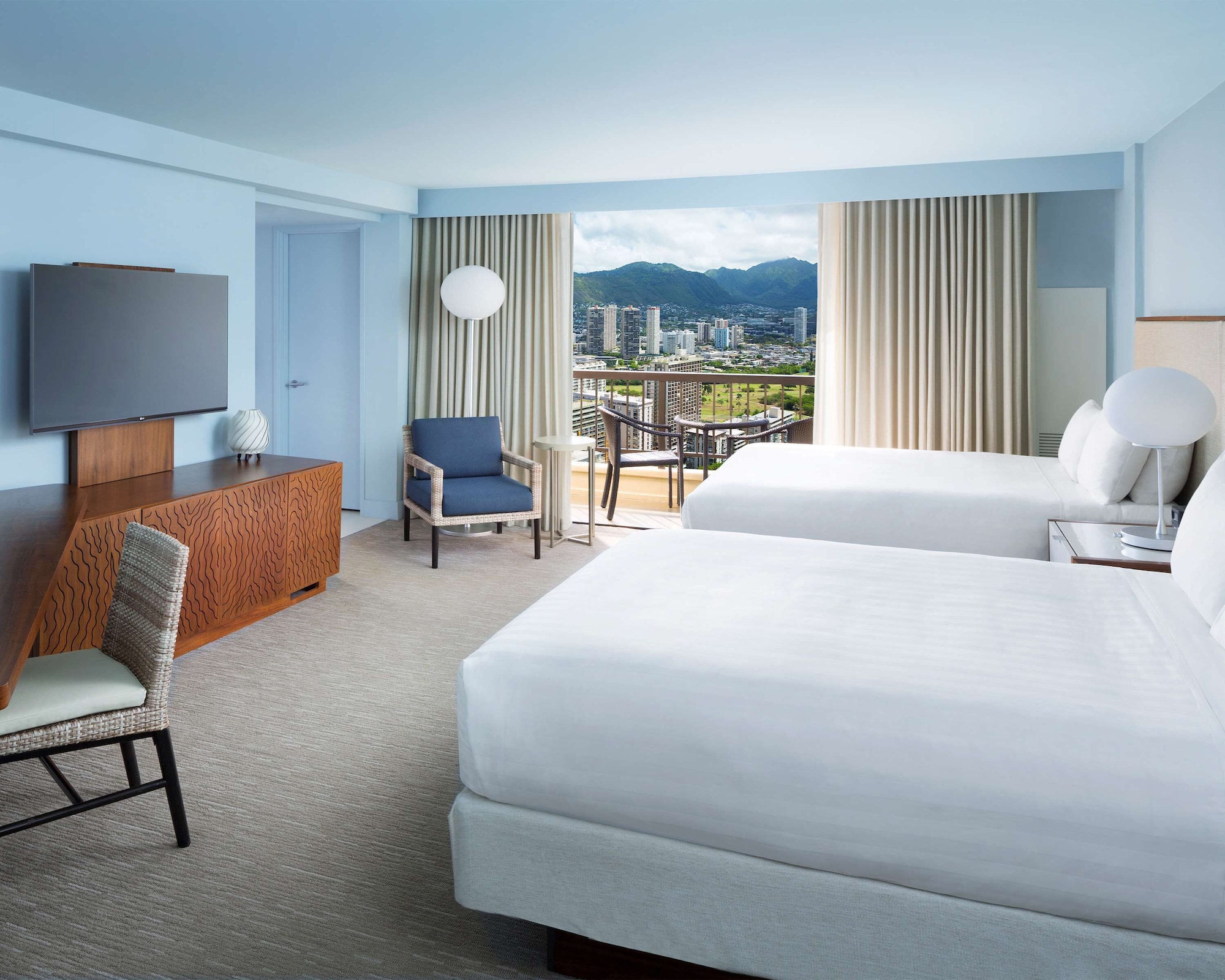 ROOM, 2 QUEEN BEDS, WAIKIKI VIEW, CITY VIEW, HIGH FLOOR