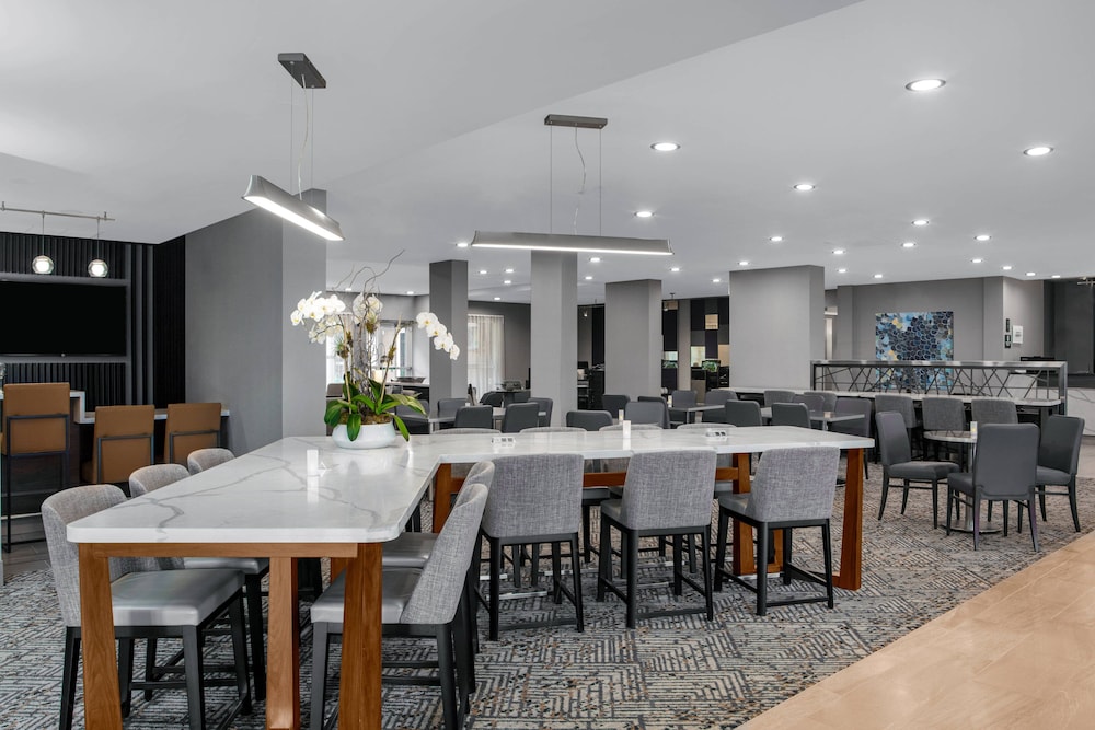 Courtyard By Marriott Miami Aventura Mall 31/50