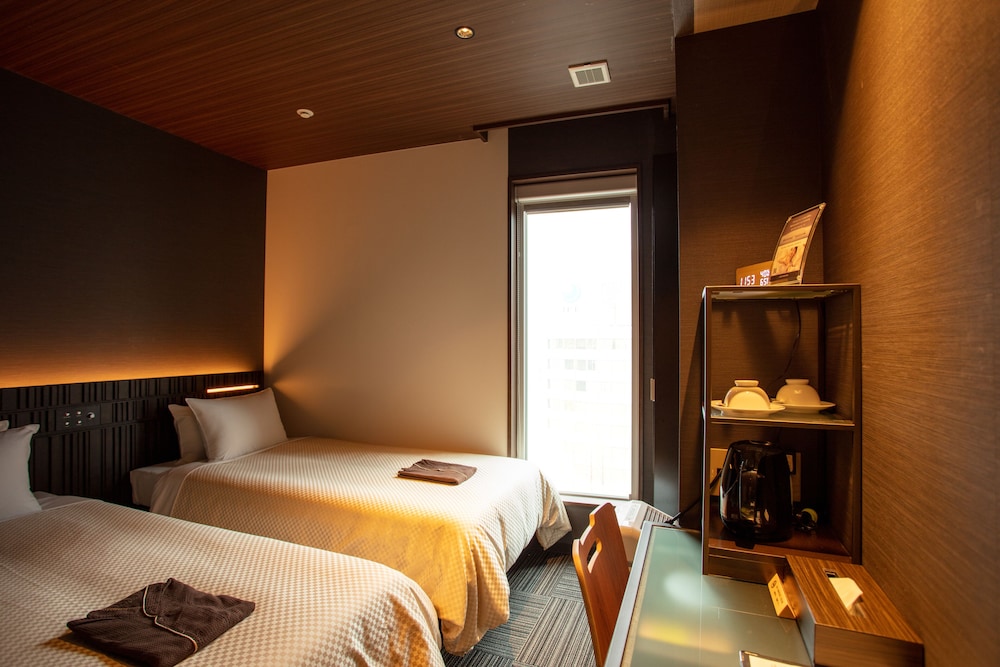 J Hotel Tokyo GEO 7/17