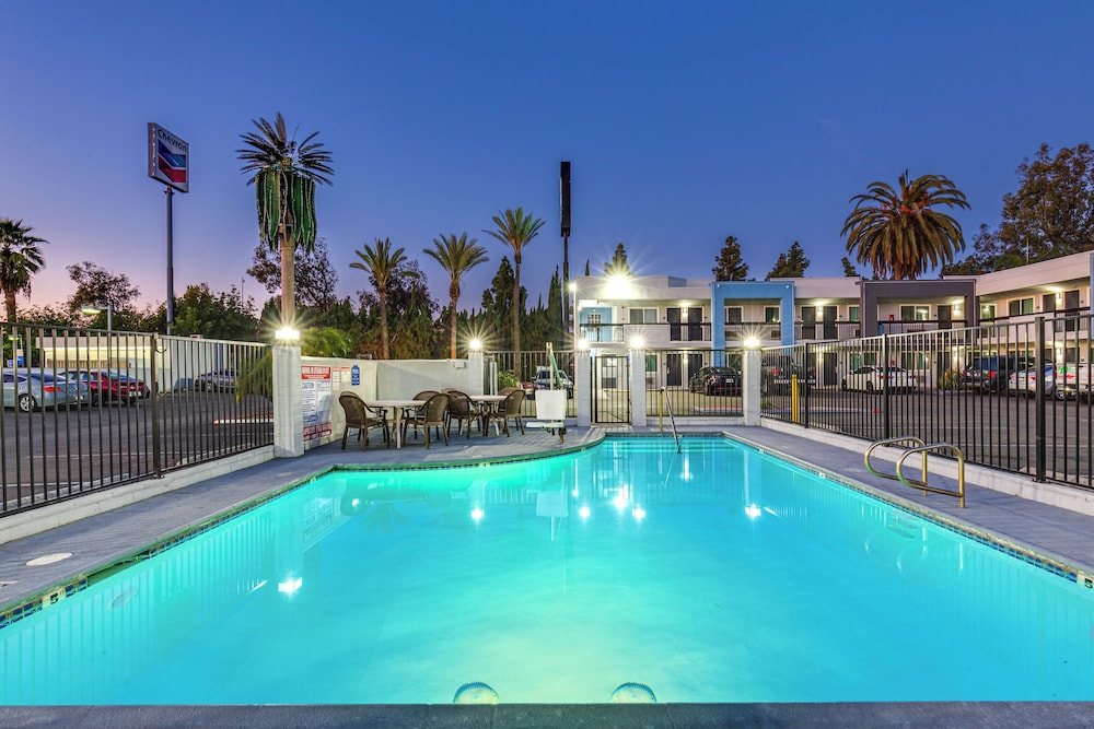 Hotel Seville 56/59