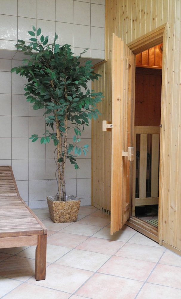 Waldhotel Wandlitz 26/57