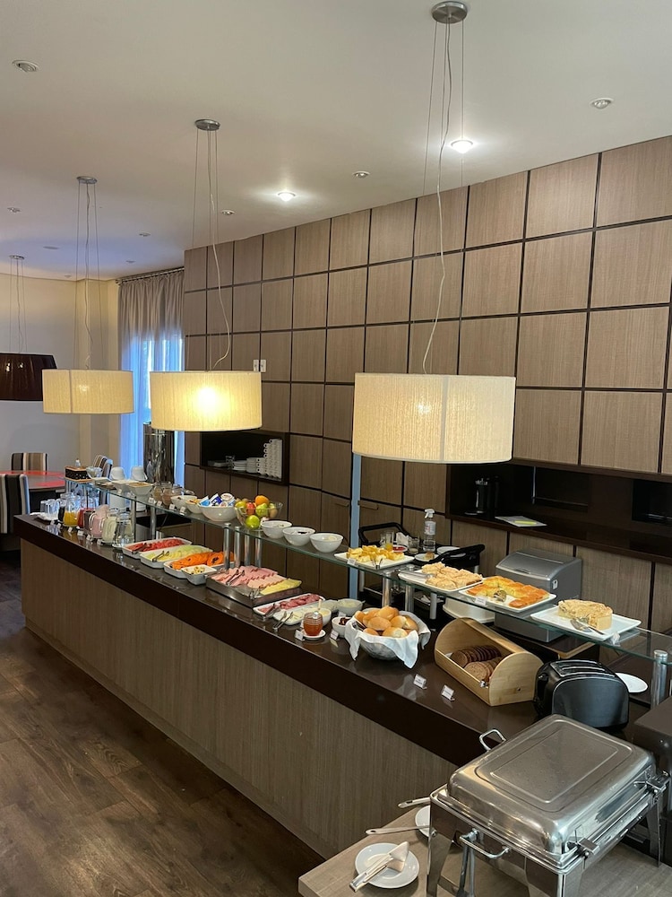 Santa Catarina Plaza Hotel 40/50