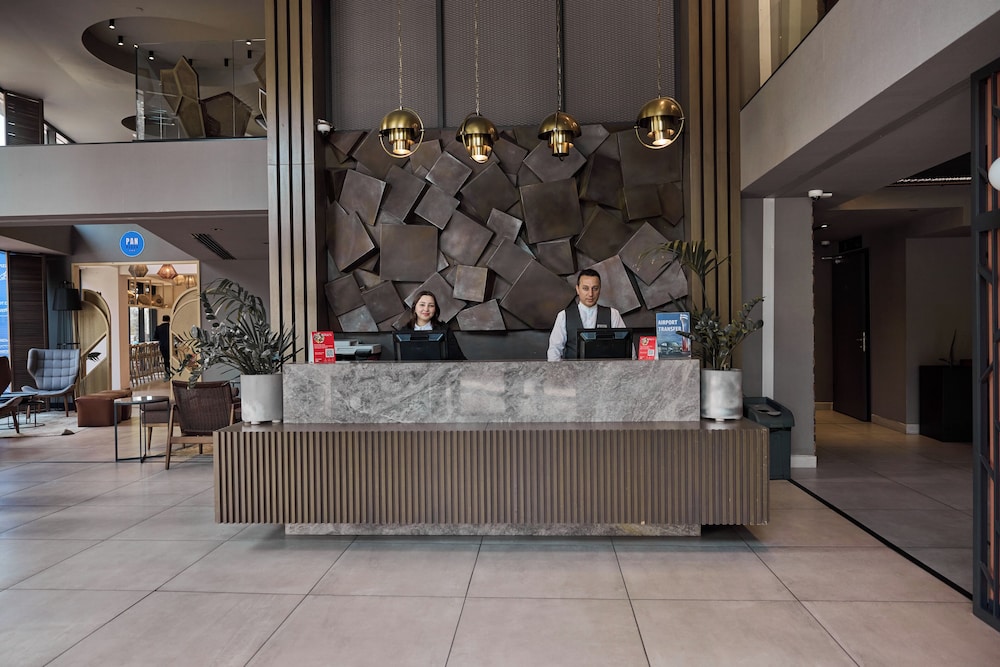 Lobby at Avantgarde Urban Hotel Sisli, ISTANBUL