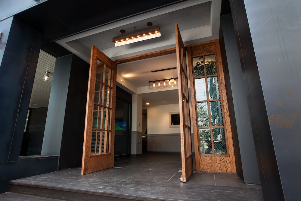 Petercat Hotel Hongdae 5/47