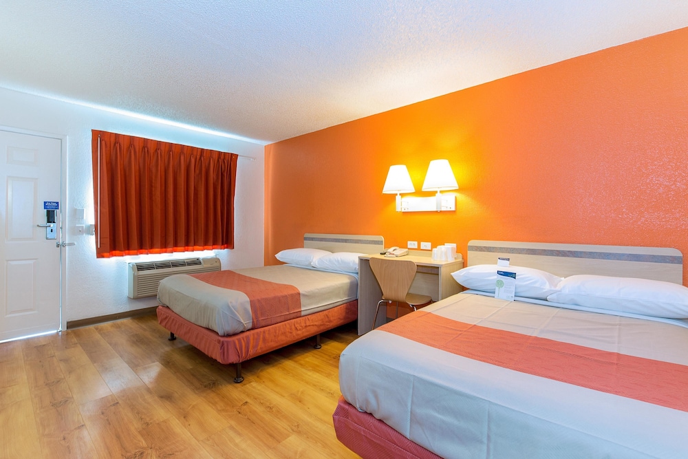 Motel6 Hayward, CA – Silicon Valley Gateway 24/61