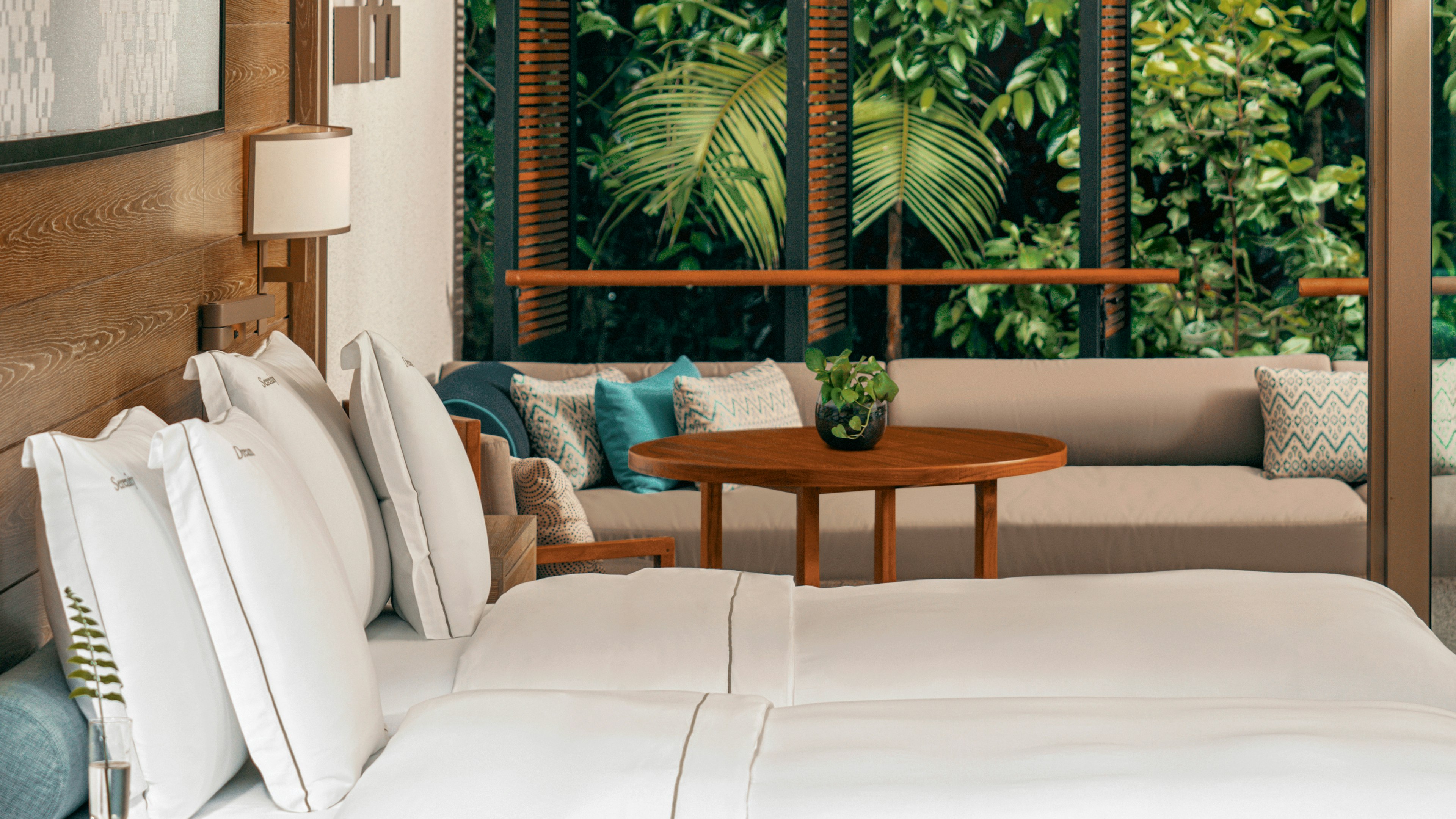 Rainforest, Junior Suite