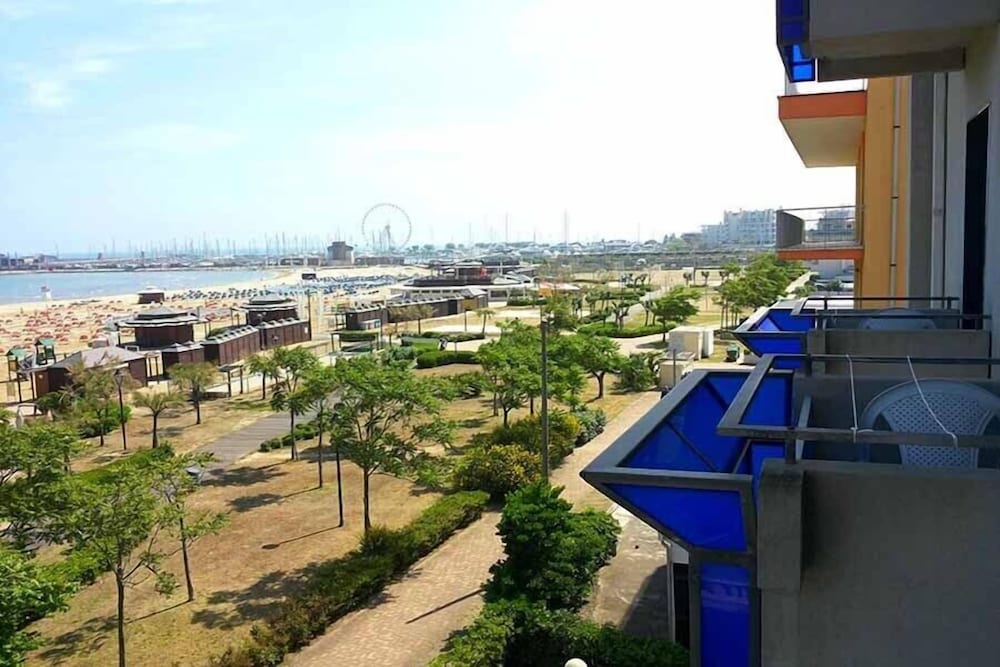 Hotel Paloma Rimini 45/46