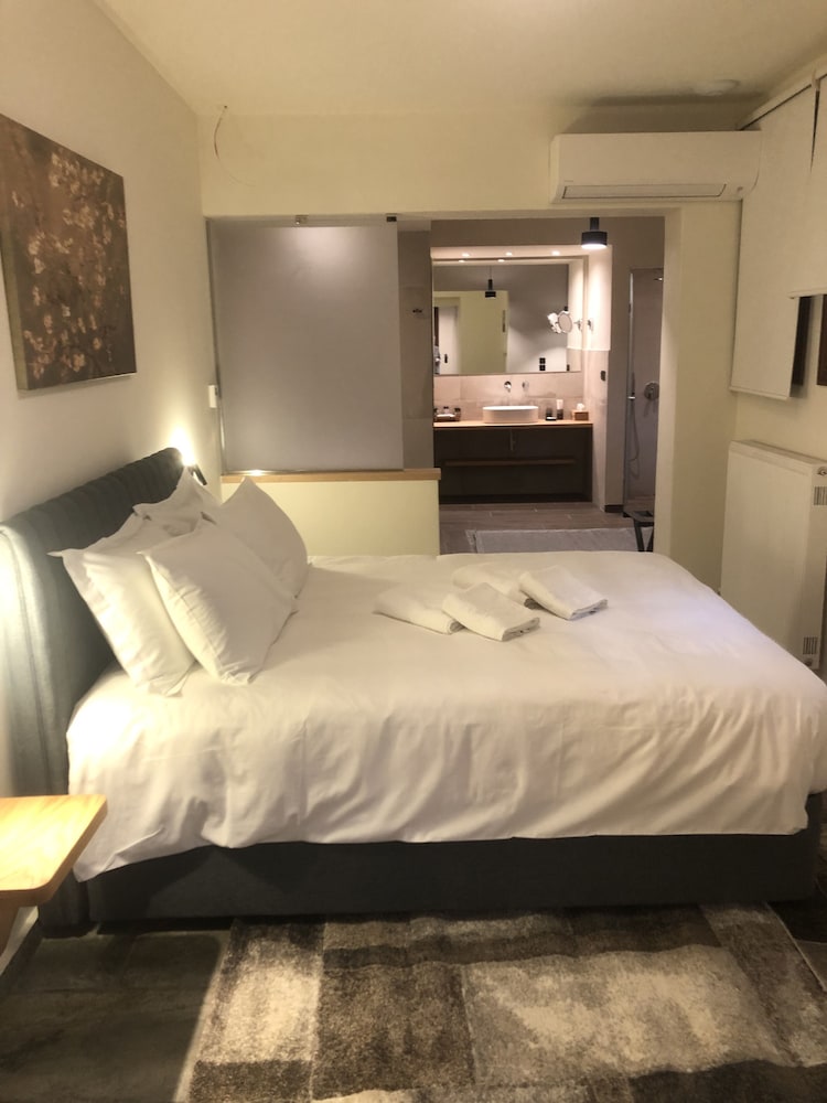 Valeni Boutique Hotel 14/48