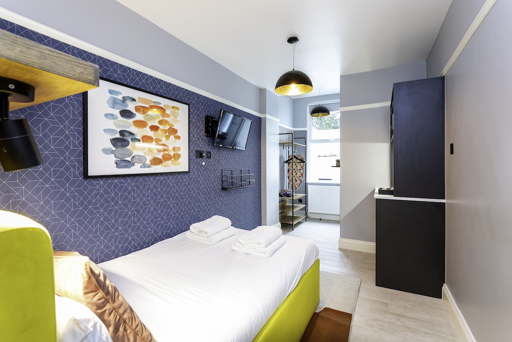 DYLAN APARTMENTS KENSINGTON 19/55