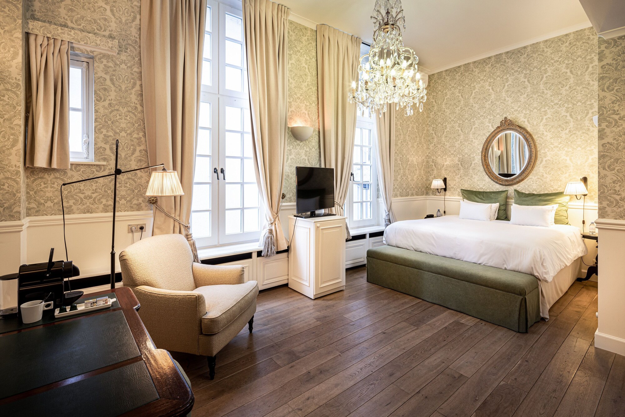 rooms