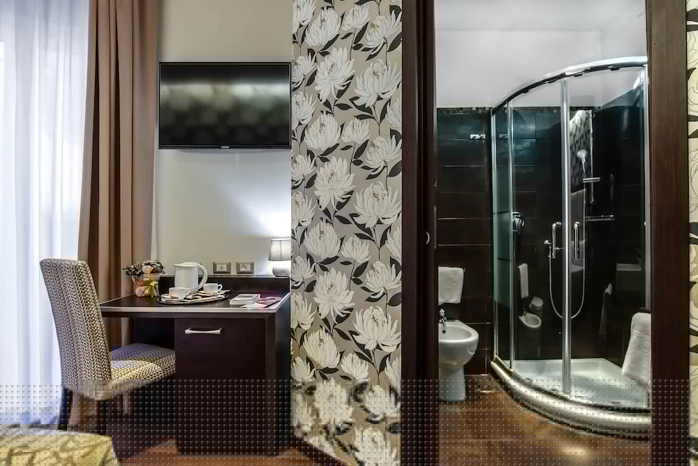 Catone District Hotel 52/60