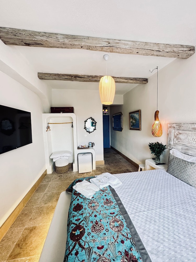 Lemon Villa Hotel 17/74
