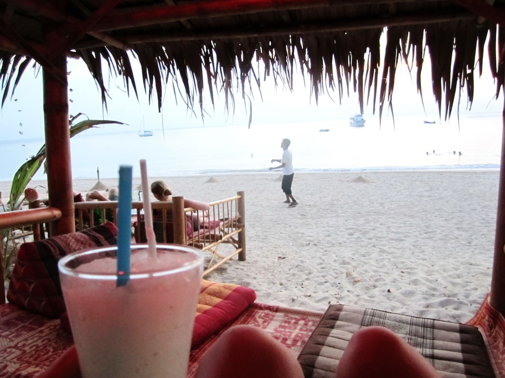 Lanta Palm Beach Resort 57/60