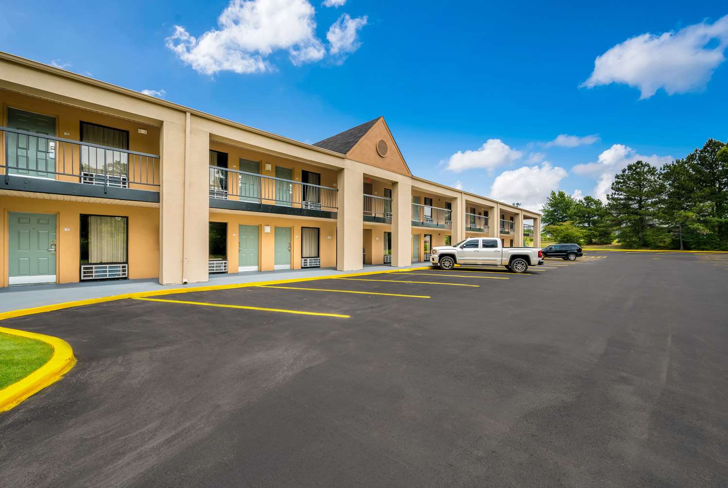 Quality Inn Cullman I-65 Exit 310 28/30