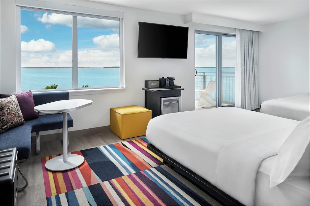 Room, 2 Queen Beds, Water Front, Balcony, Accessible