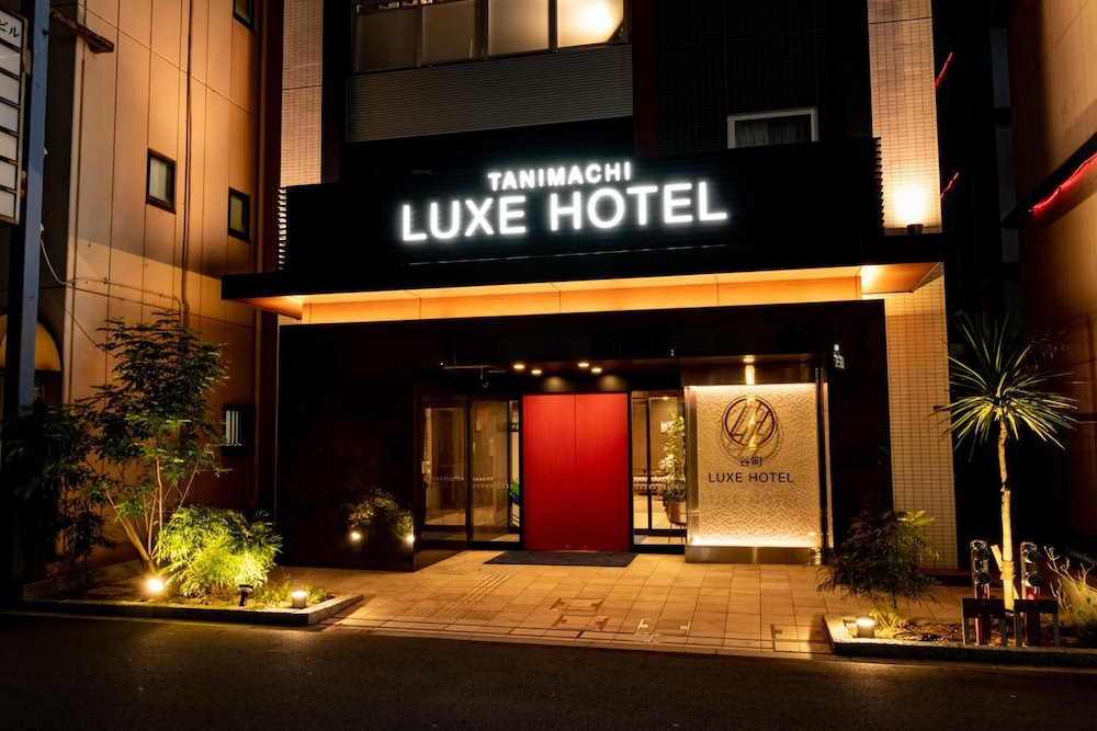 Tanimachi Luxe Hotel 5/57