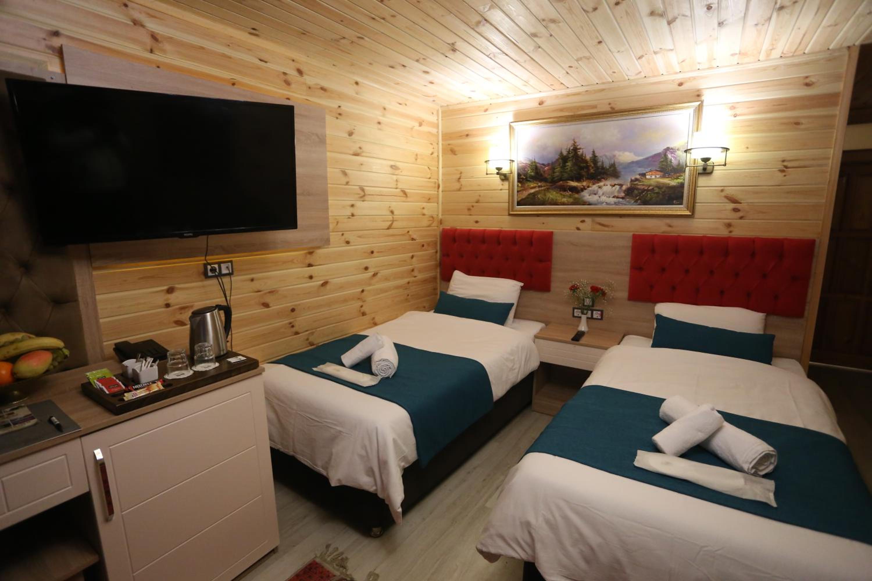 بنغل بإطلالة على البحيرة بـ3 غرف نوم، ENSAR HOTEL UZUNGOL 9/10