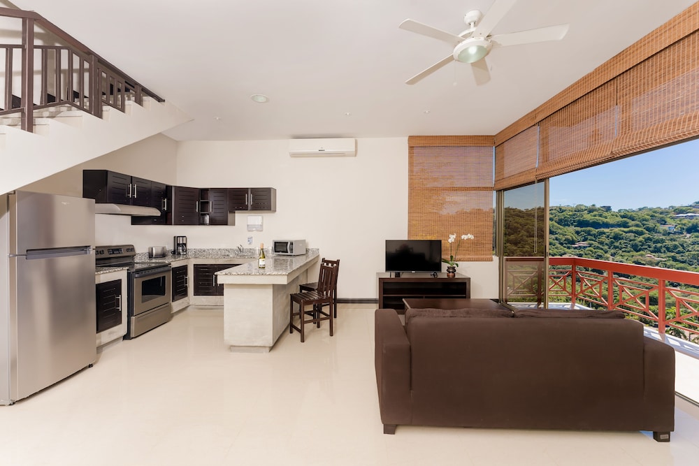 Hotel Villas Sol Beach Resort 40/77