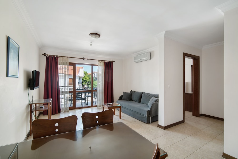 Fora Apart Hotel 28/49