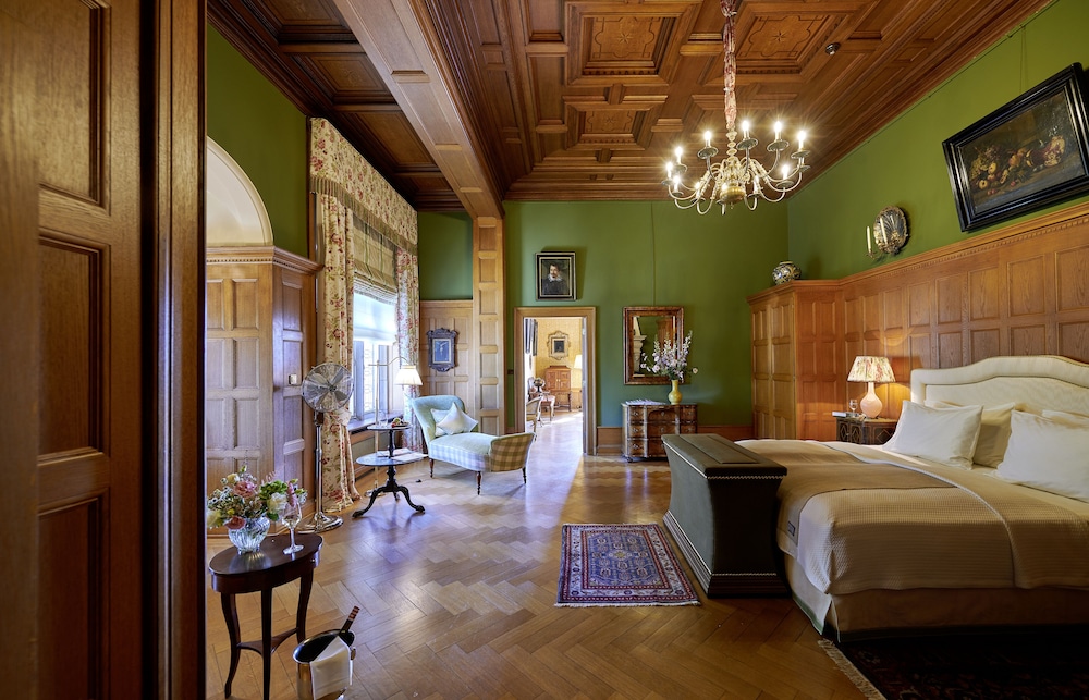 Schlosshotel Kronberg Hotel Frankfurt 9/50