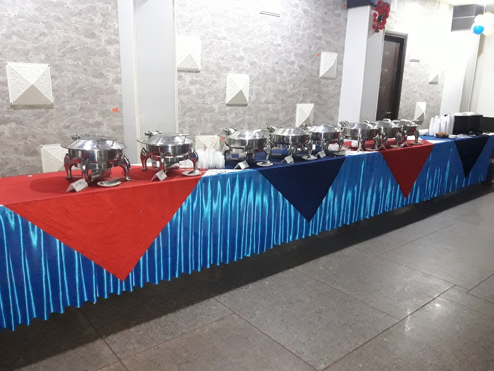 Hotel Crimson Palace 17/20