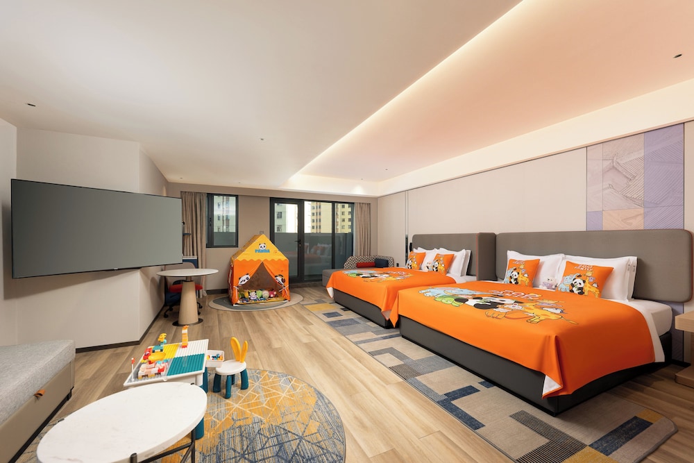 Kids Theme, Standard, 2 King Beds, Sofa، Holiday Inn Express Jincheng New District 3/5