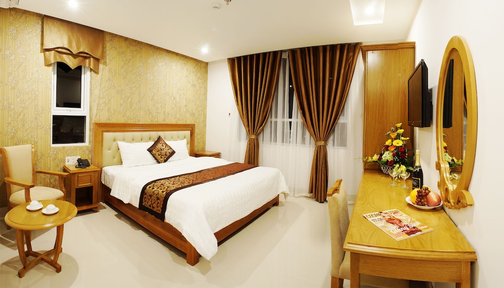 Royal Family Hotel Da Nang 20/50