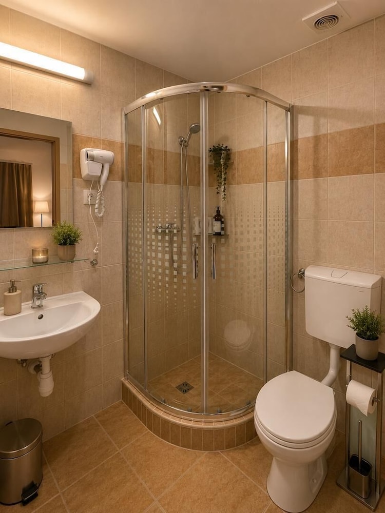 Esprit Hotel Budapest 43/50