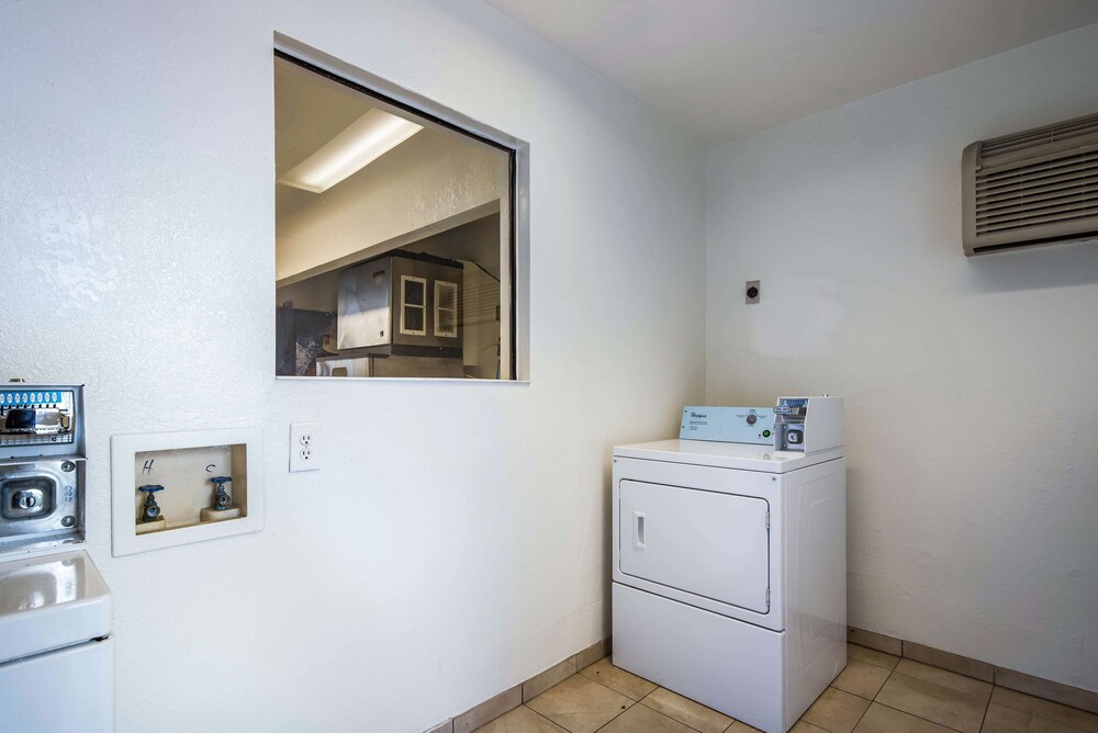 Motel6 Bessemer, AL - Birmingham 37/62