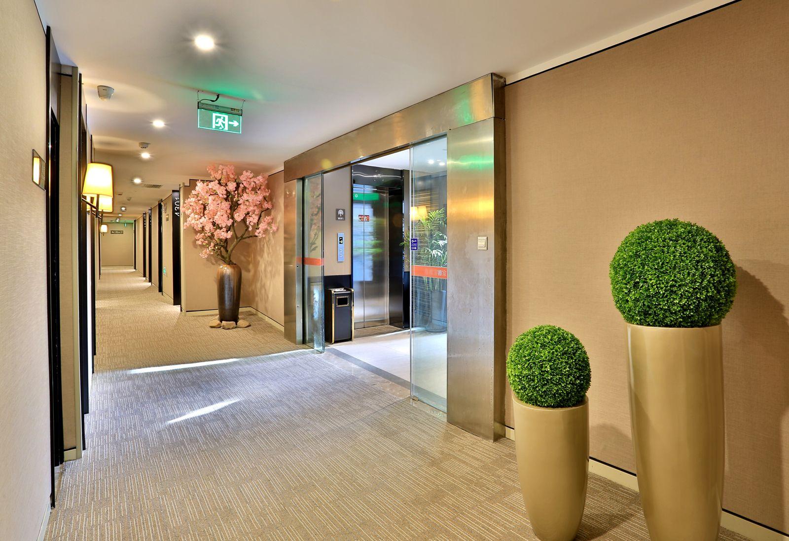 Home Inn Plus (Hangzhou West Lake lakeside Wushan Plaza Hefang Street store) 14/40