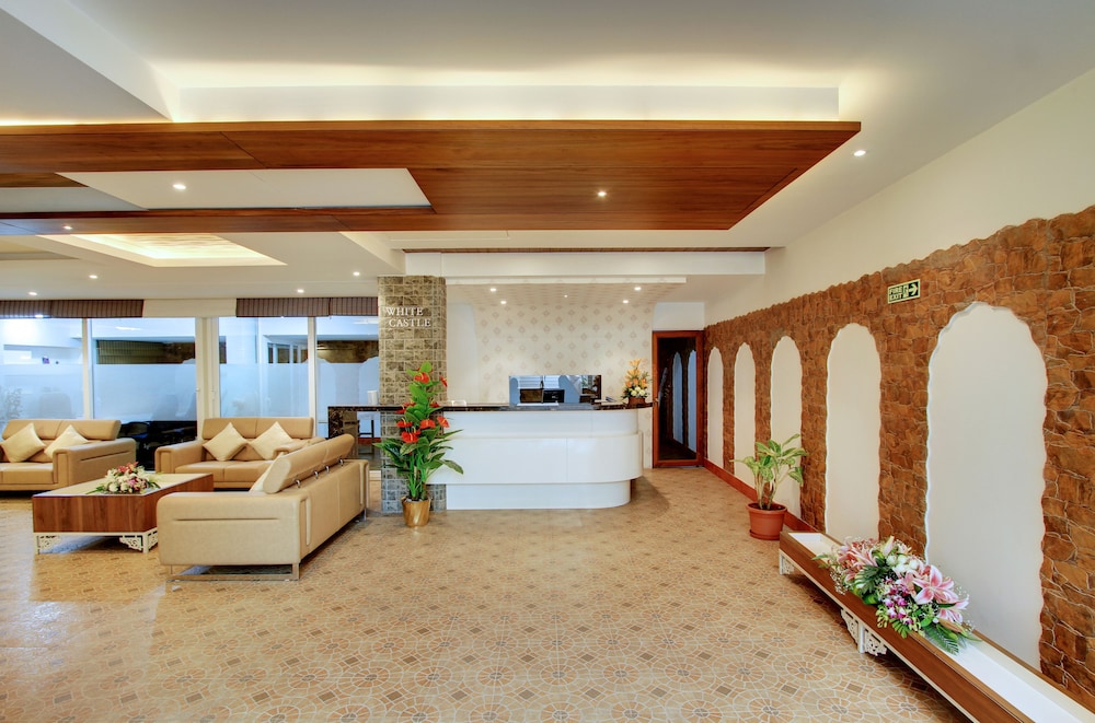 White Castle Corporate Residences 5/50