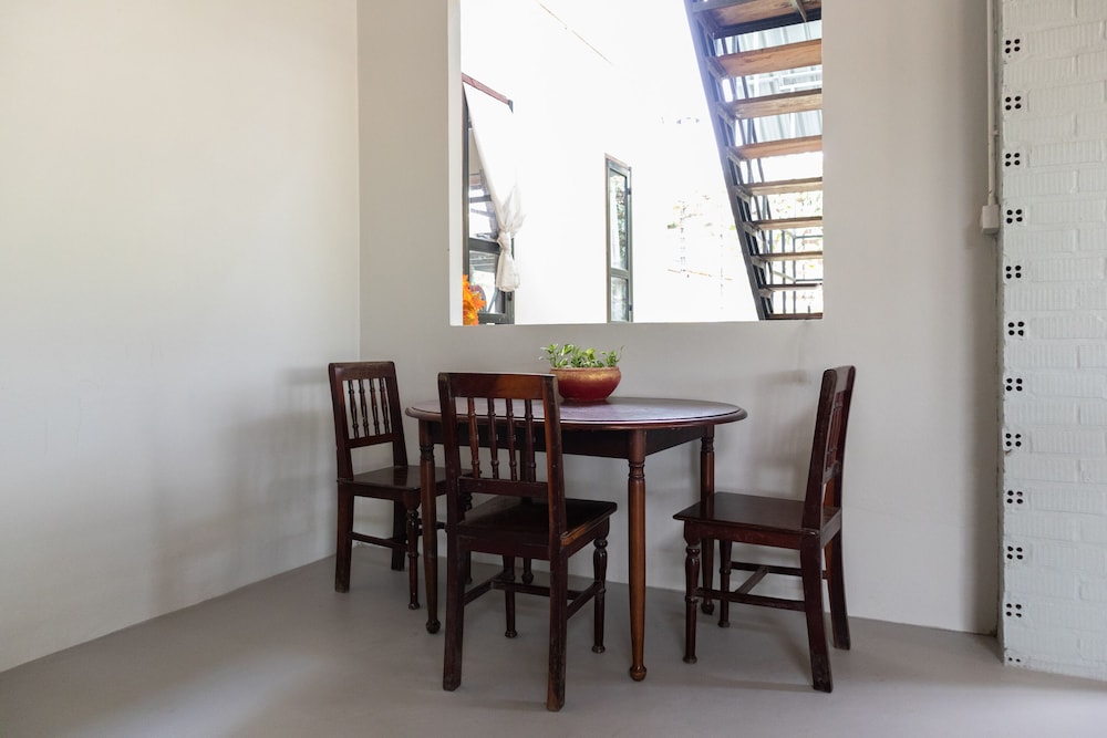 Norn Ranong Hostel 22/29