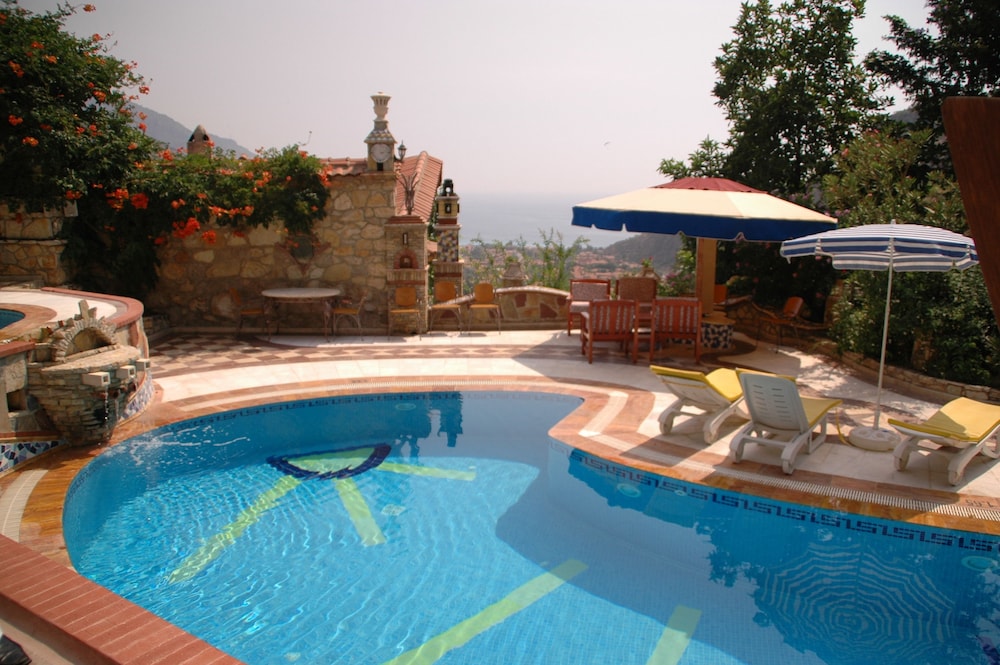 Villa Symbola 38/45