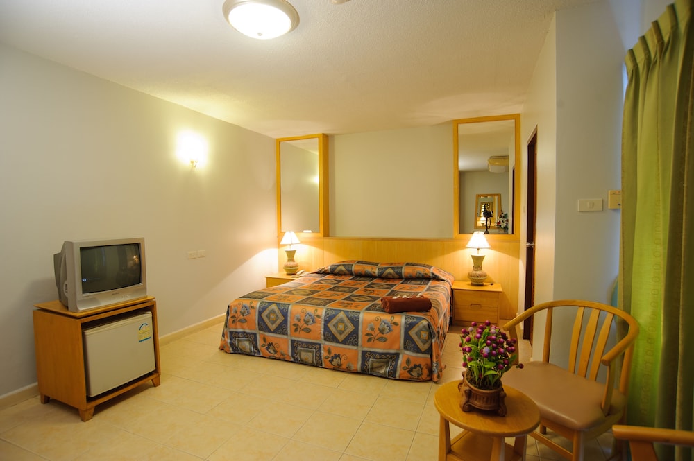 Diamond City Place 33/44