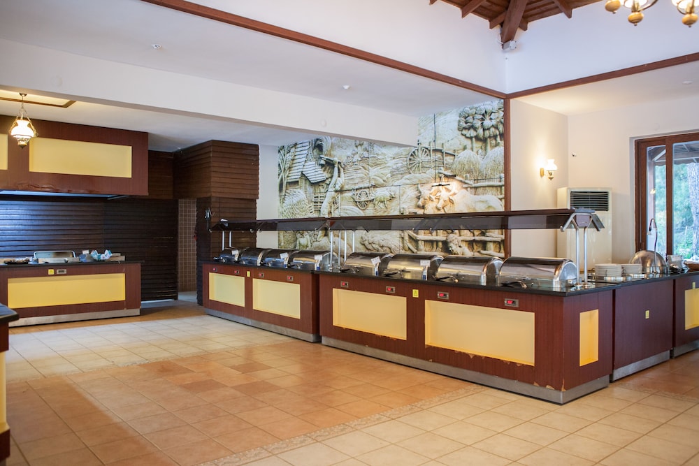Greenland Hotel 14/69