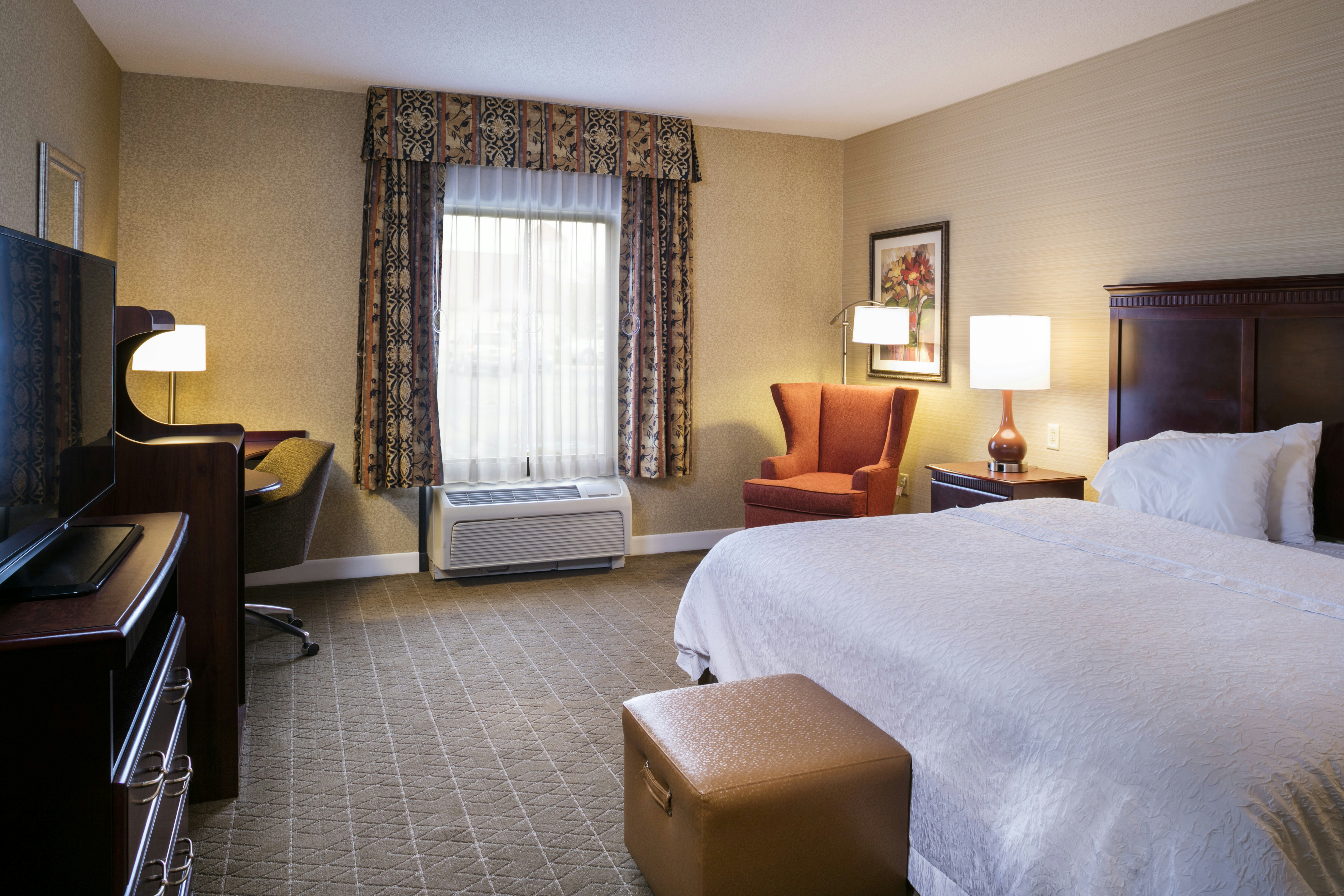 Hampton Inn & Suites Toledo-Perrysburg 8/50