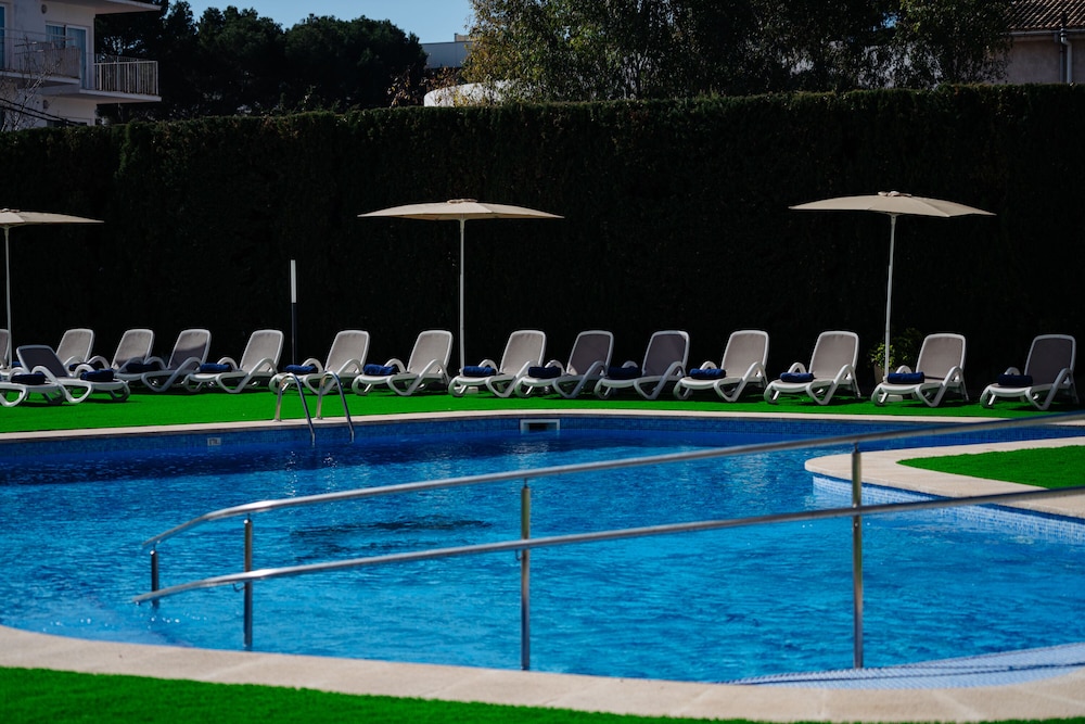 THB Maria Isabel - Adults Only 38/61