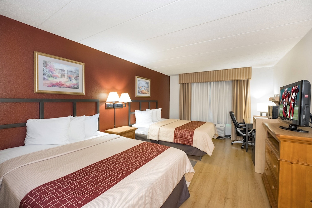 Red Roof Inn & Suites Stafford, VA - Quantico 19/32