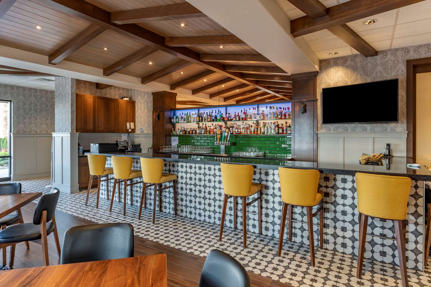Best Western Premier Pasco Inn & Suites 51/64