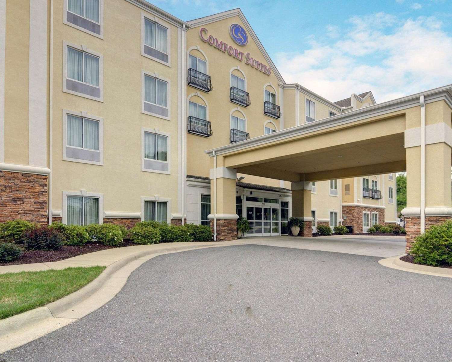 Comfort Suites Hot Springs 48/49