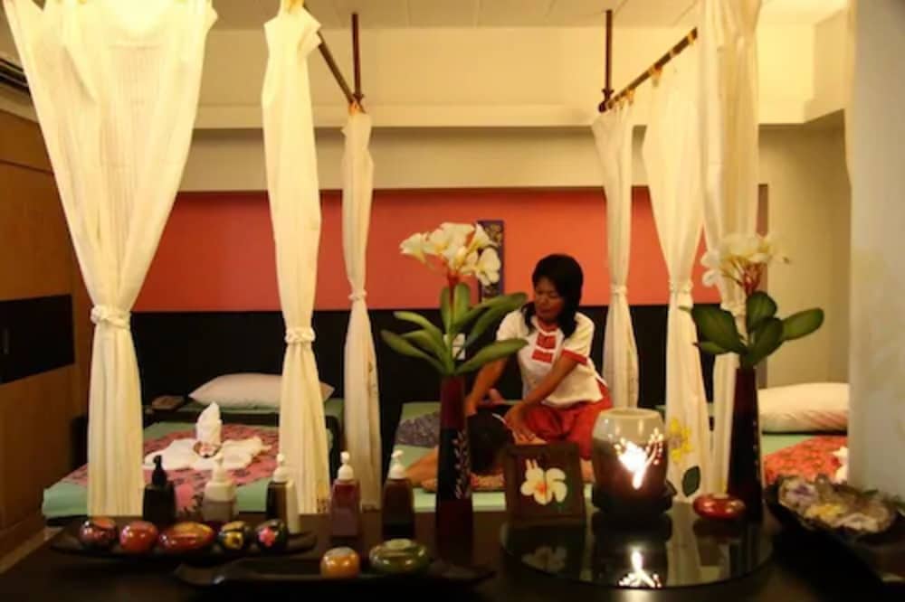 Bunjongburi Hotel 7/50