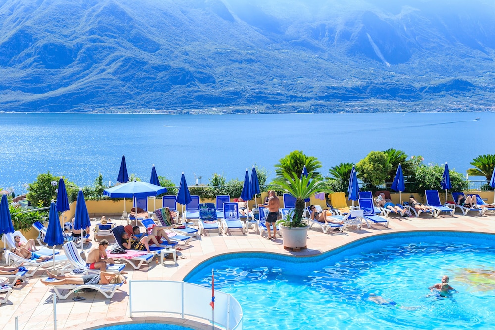 Hotel Cristina 40/50