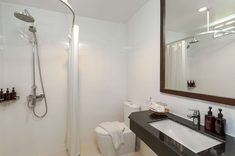 Best Western Phuket Ocean Resort 50/50